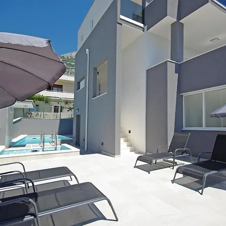 Apartament Melassy *